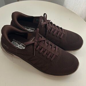 Skechers Women’s Dark Brown Knit Lace-Up Slip-Ins Sneakers